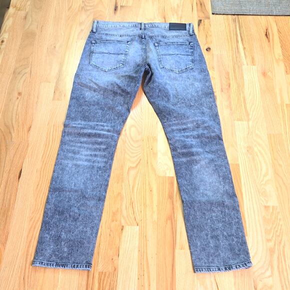 Lucky Brand men's Gray jeans fit acid wash patched/repaired knees size 32 - Picture 8 of 8